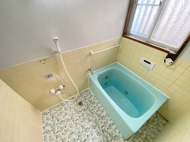 小山貸戸建の浴室