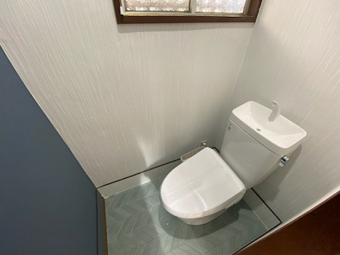 小山貸戸建のトイレ