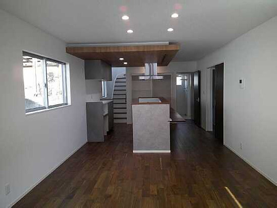 【居間・リビング】