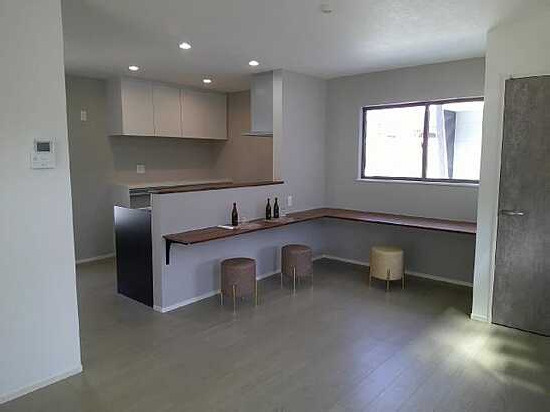 【居間・リビング】