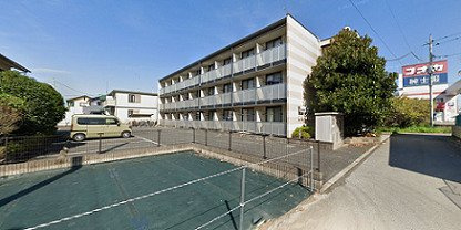 レオパレスパークハウス宮の内の外観