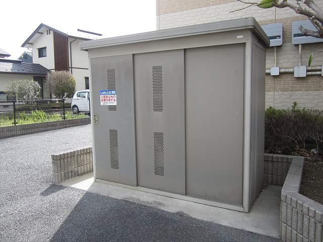 レオパレスパークハウス宮の内のその他|入居者様専用ゴミ庫です。