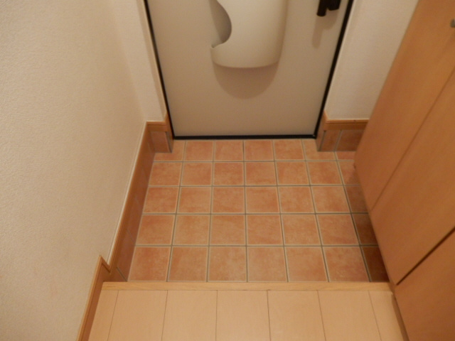 プロムナードＡの玄関