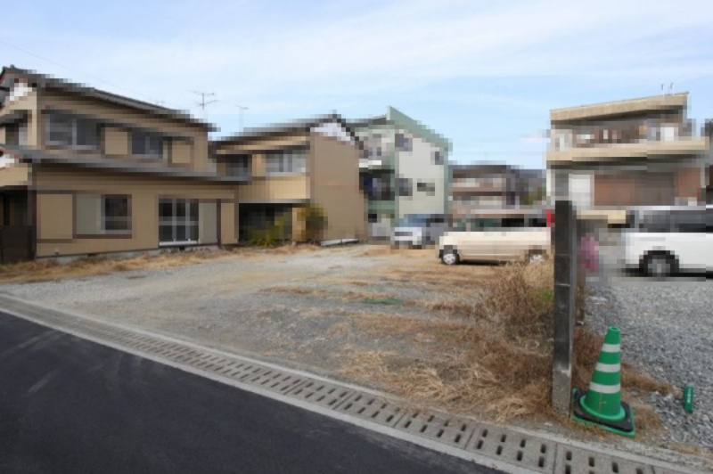 横内　建築条件なし　売土地　の外観