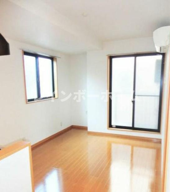 スカイホーム村田の居間・リビング