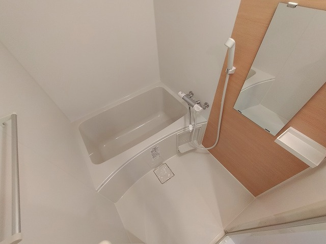 神戸市北区鈴蘭台西町１丁目の賃貸マンションの浴室