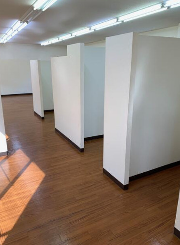 大津市蓮池町の事務所の内装