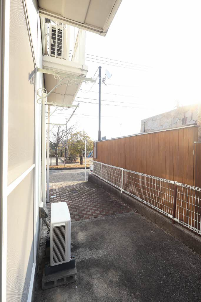 広島市西区井口明神３丁目のアパートのバルコニー|お洗濯にも便利なバルコニー付き