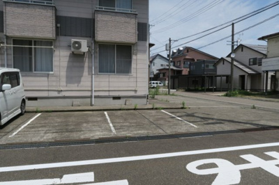 【駐車場】 | ハイツバロン