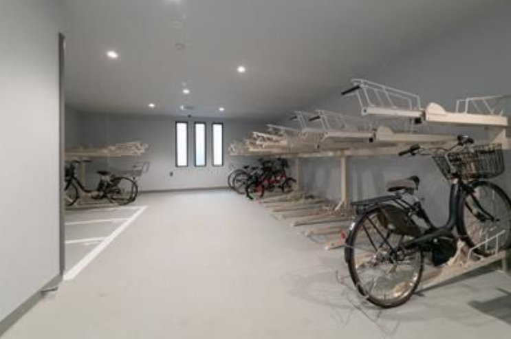 オープンレジデンシア代々木のその他共用部分|1台まで無料の駐輪場