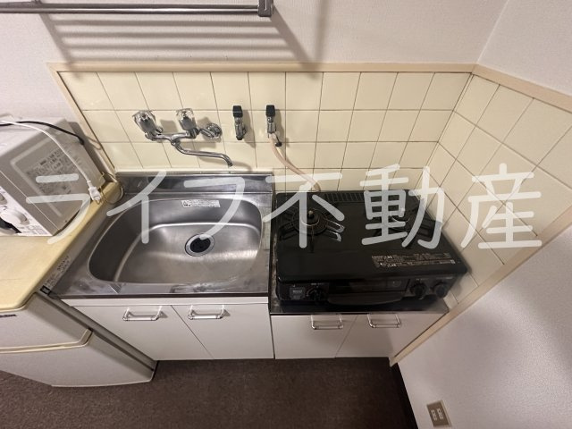 寿ビルのキッチン