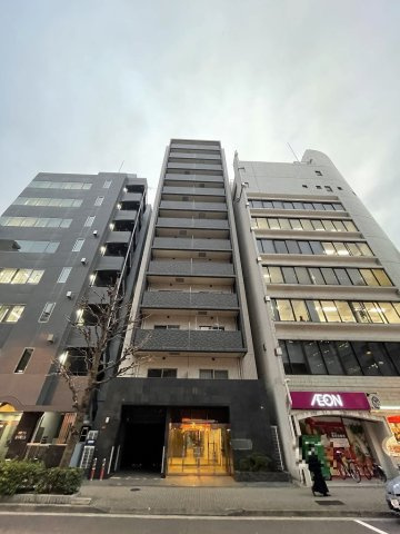 レジディア神田岩本町2の外観