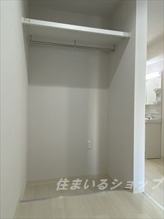 広島市安佐北区口田南１丁目のアパートの収納|ウォークインクローゼット