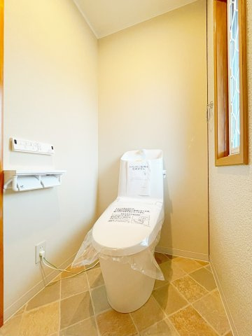 福島市南向台一丁目　中古戸建のトイレ