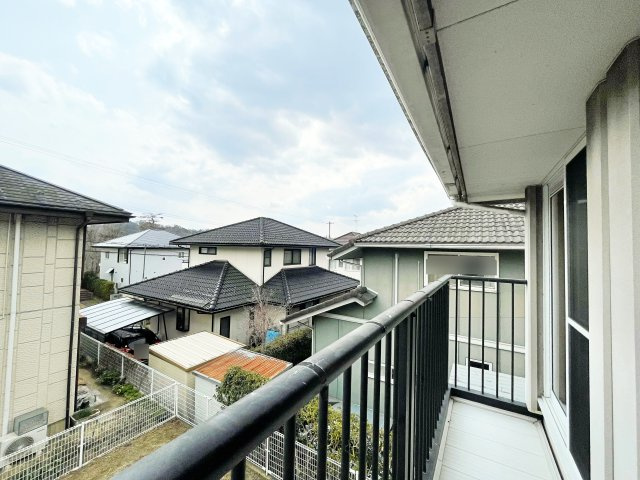 福島市南向台一丁目　中古戸建のバルコニー