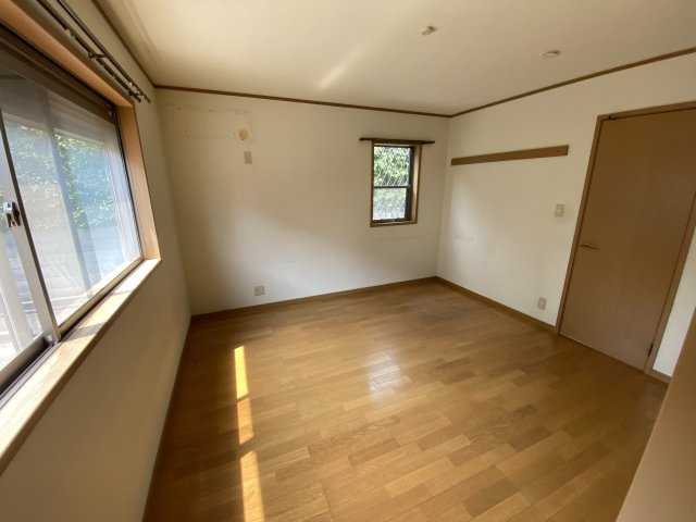 パディ飾磨　Ⅱ番館の子供部屋