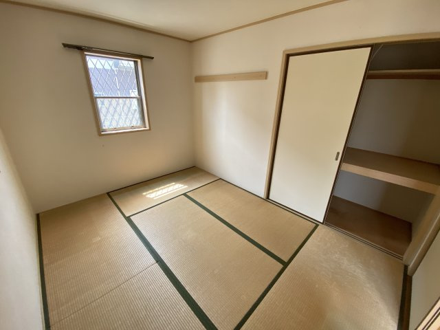 パディ飾磨　Ⅱ番館の和室