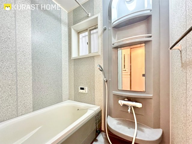 京都市西京区山田葉室町　中古戸建の浴室