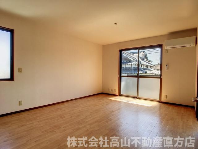 ジュネスK Aの居間・リビング