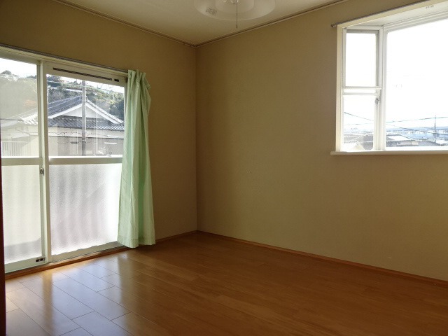 エステートピア宮ノ下Ⅱ番館の子供部屋