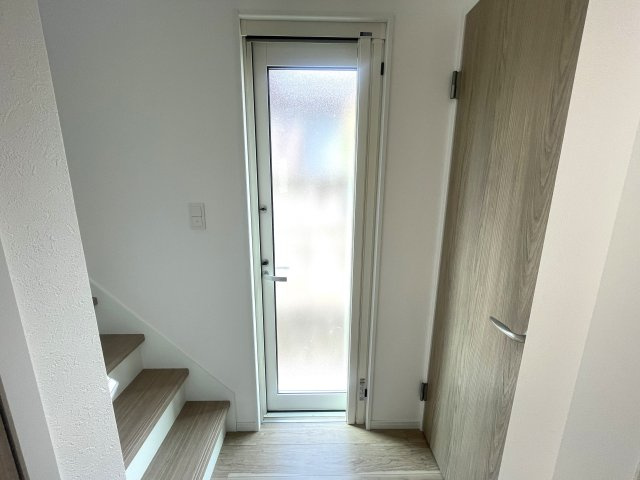 佐伯区薬師が丘二丁目　№35423のその他|勝手口ドア