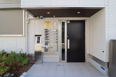 【エントランス】 | ラリュール清川B