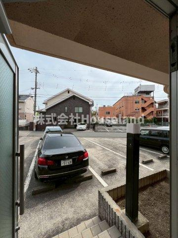 サンマリーン田中コーポの駐車場