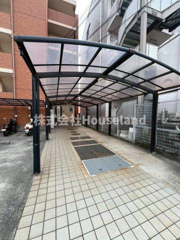 サンマリーン田中コーポのエントランス