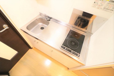 【キッチン】 | クレイノアローウェアハウス