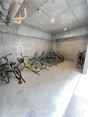 【その他】 | JJCOURT市元 | 駐輪場です