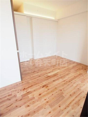 【居間・リビング】 | JJCOURT市元 | こちらの居間で趣味の時間をお楽しみください