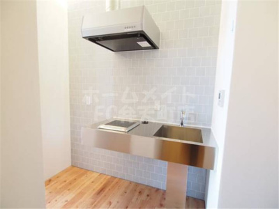 【キッチン】 | JJCOURT市元 | コンパクトなキッチンで掃除もラクラク