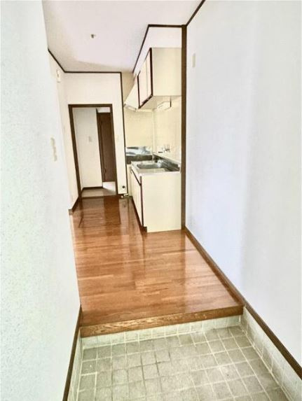 ヴィラ花水木の玄関