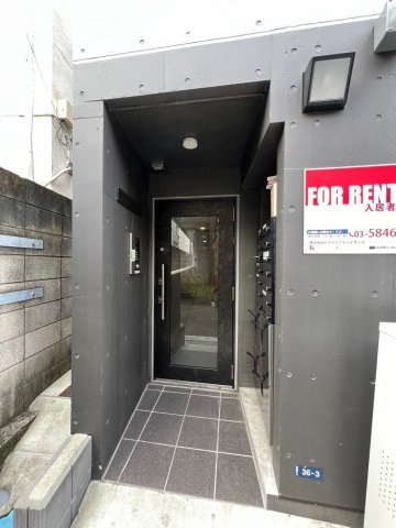 神宮前プレイスのエントランス|神宮前プレイス