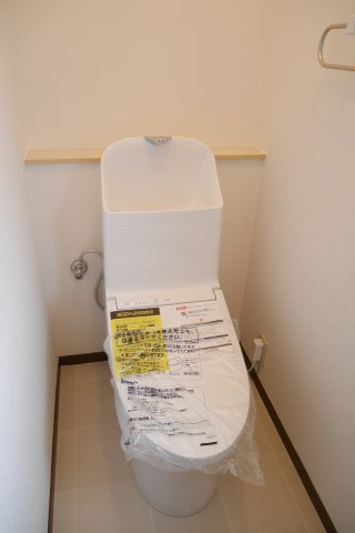 高良内町中古戸建のトイレ