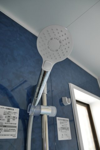 高良内町中古戸建の浴室