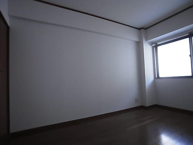 神戸市須磨区車字古川の賃貸マンション