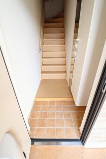 セレーナ潤　Ⅰの玄関