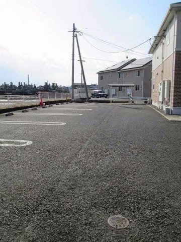 ガーデンコート　Ａの駐車場