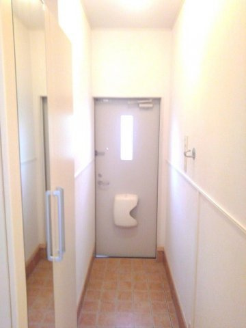 ガーデンコート　Ａの玄関