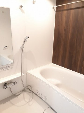 ブリーズ　ガーデン　Ⅰの浴室