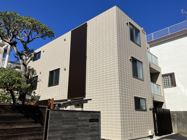 クエスタ千駄木の外観|★高断熱・省エネ性能のZEH-M、旭化成ヘーベルメゾン★