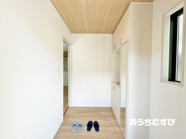 春日井市高蔵寺町3期(全1棟)の玄関