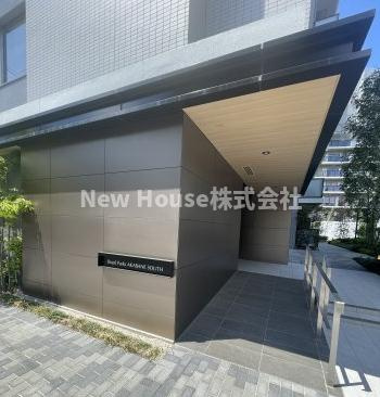 【エントランス】 | ロイヤルパークス赤羽サウス 