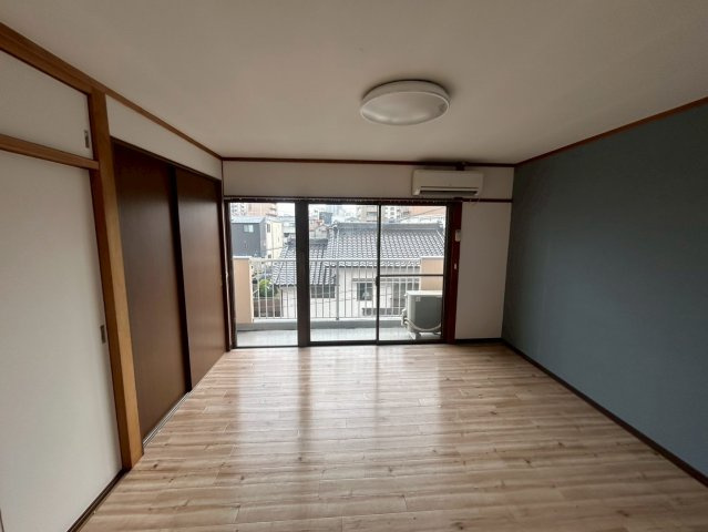 ニューコーポ松葉❘名古屋市の賃貸ならMy賃貸の寝室|ニューコーポ松葉