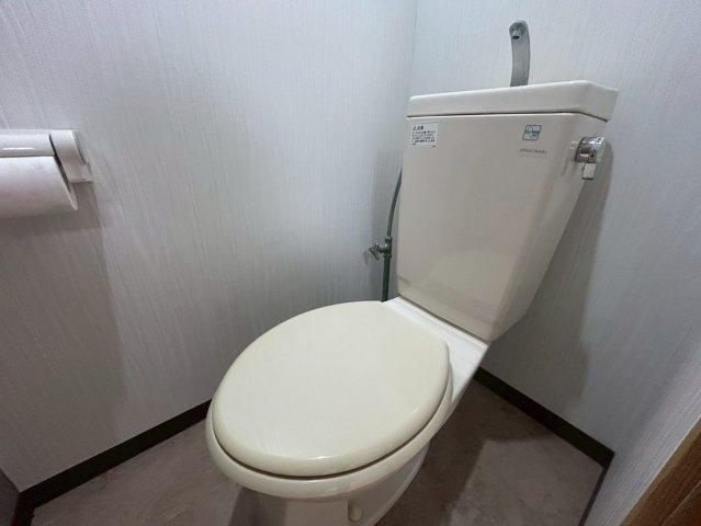 ニューコーポ松葉❘名古屋市の賃貸ならMy賃貸のトイレ|ニューコーポ松葉