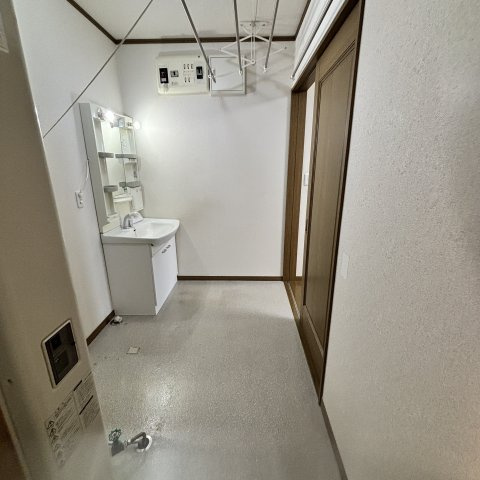 マンショングロットの洗面所