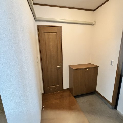 マンショングロットの玄関