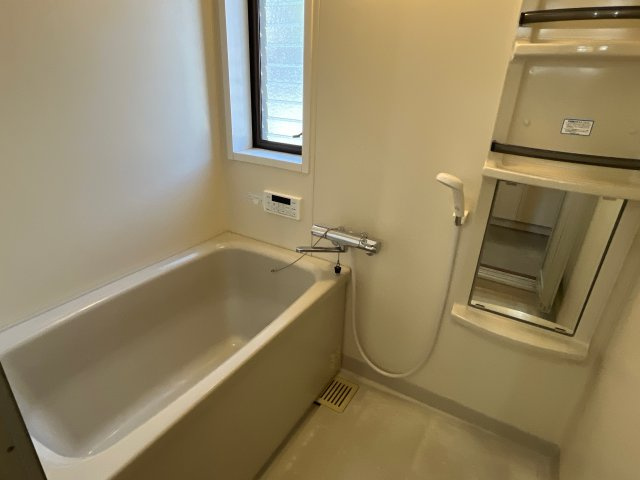 マウントビレッジ大池台の浴室