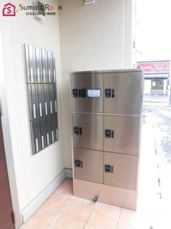 【エントランス】